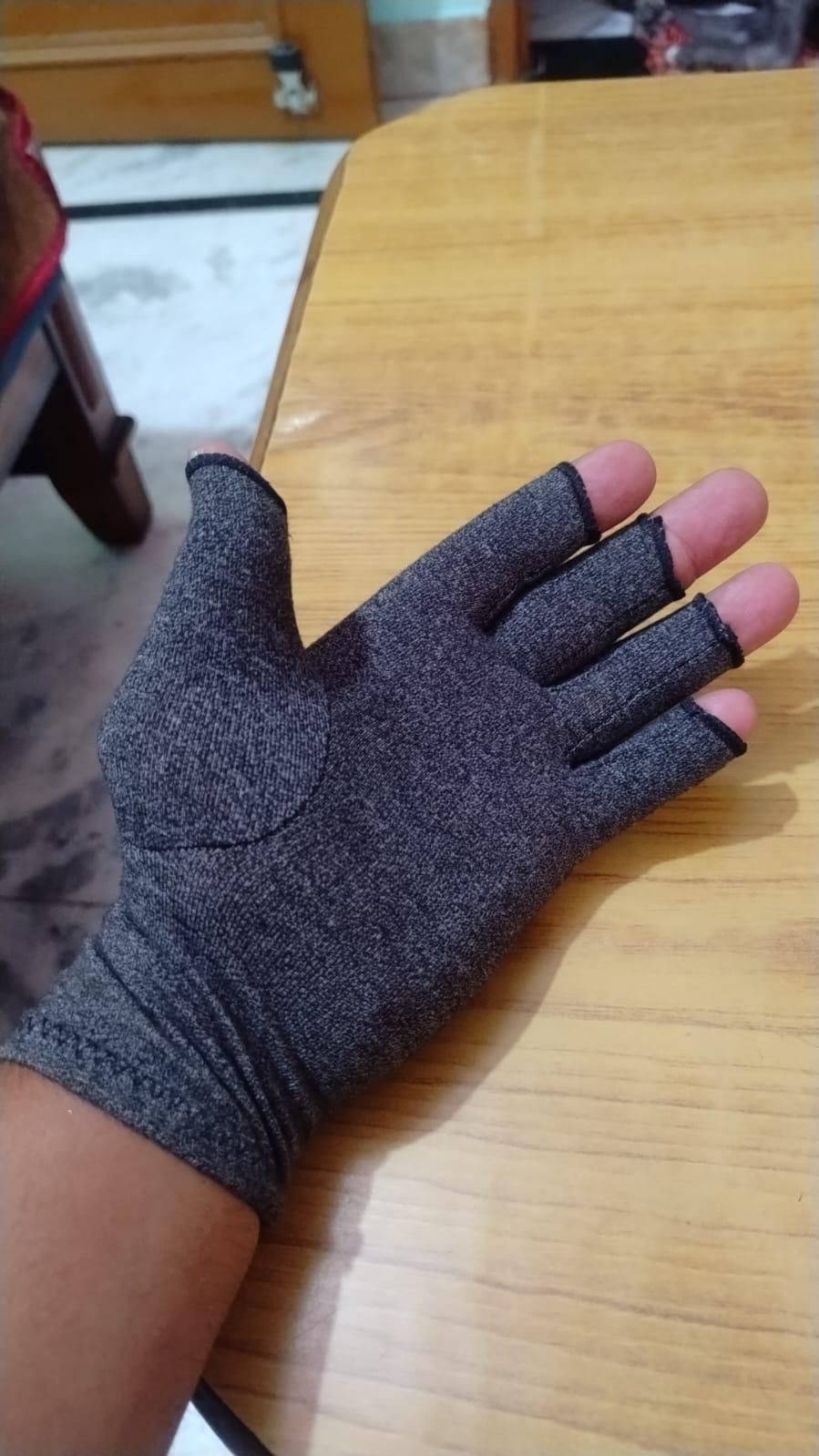 Premium Bamboo Compression Gloves