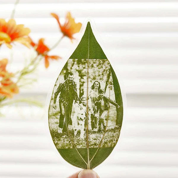 Leaf Engraving ( With Wooden Frame)